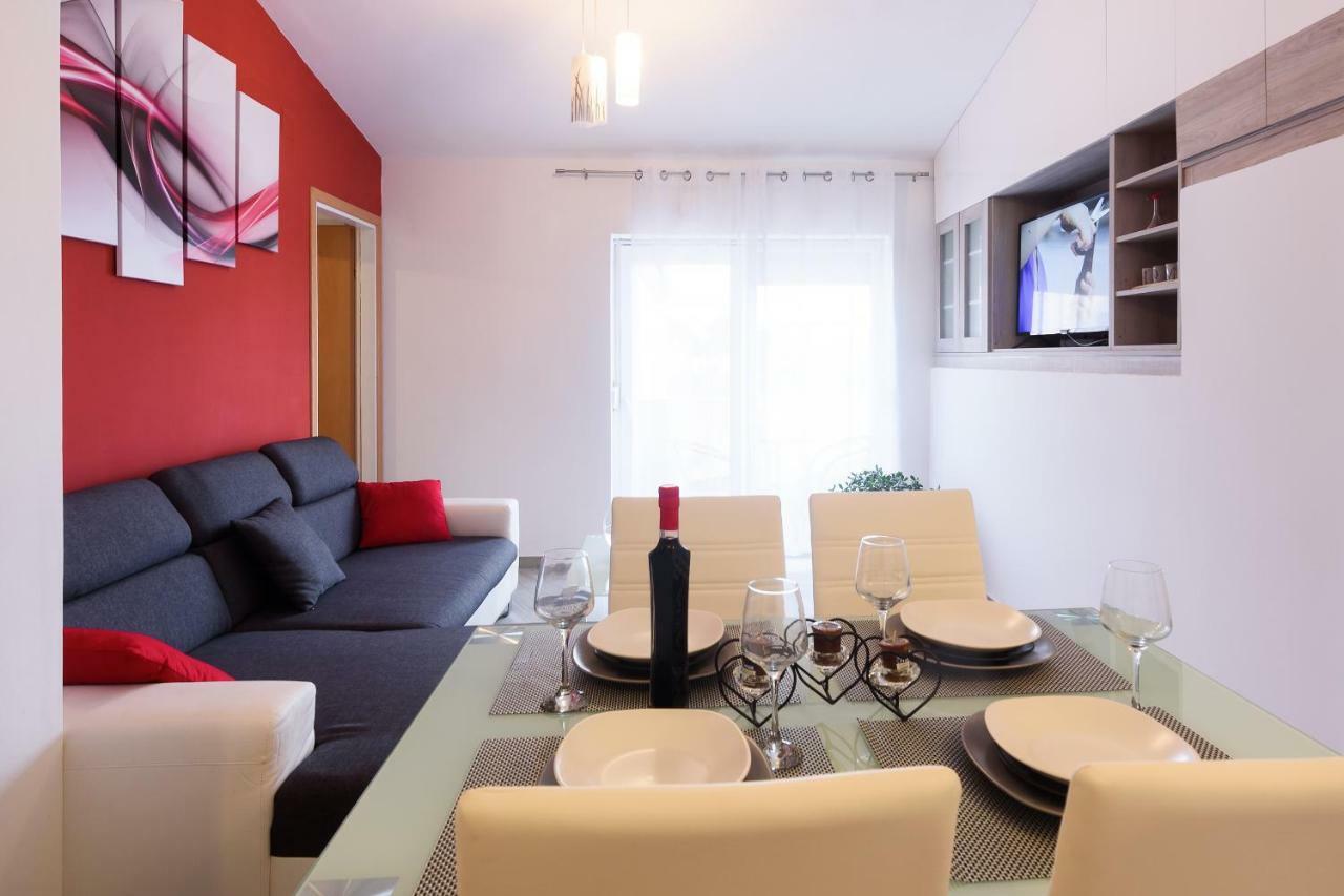 Apartmani Judita Zara Esterno foto