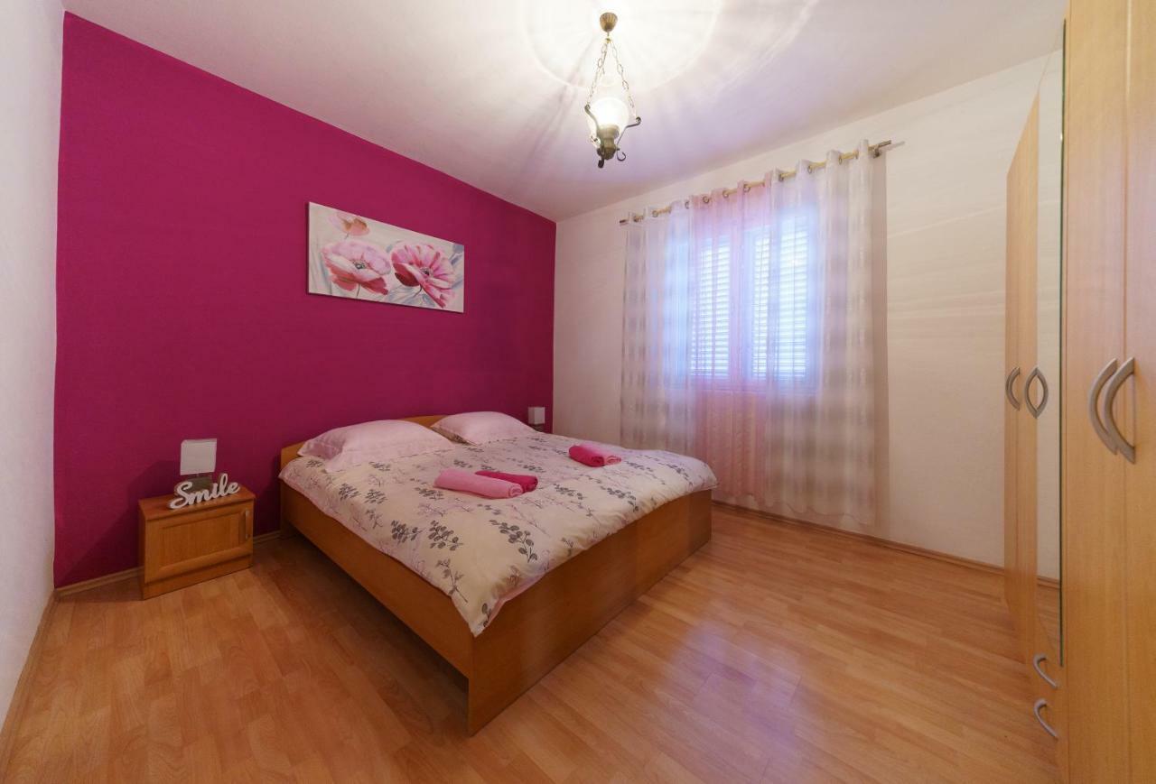 Apartmani Judita Zara Esterno foto
